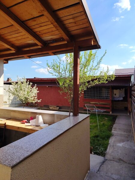 Glina, Ilfov, langa Stadion.